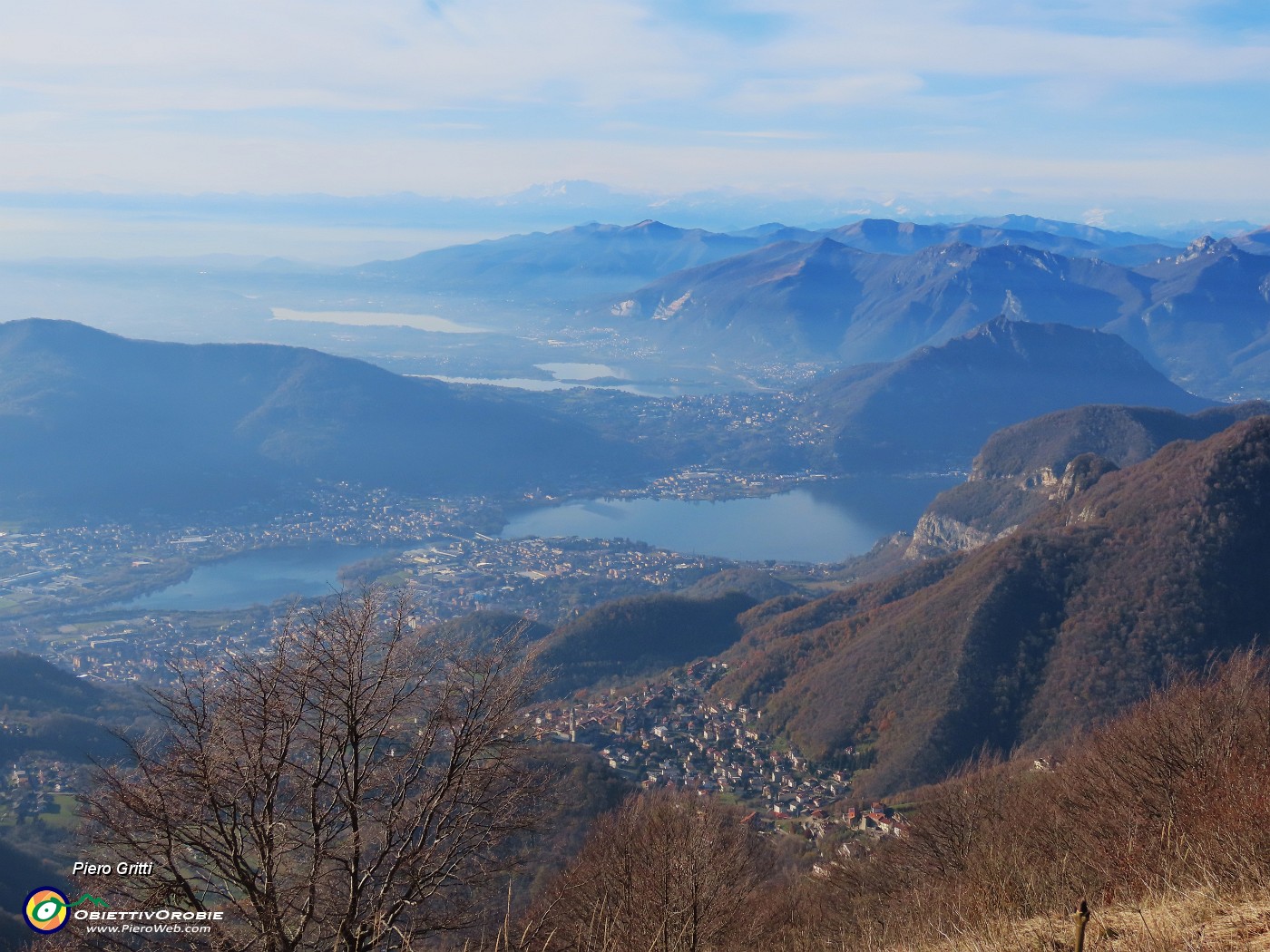 51 Dal Sacrario del Monte Tesoro splendido panorama .JPG